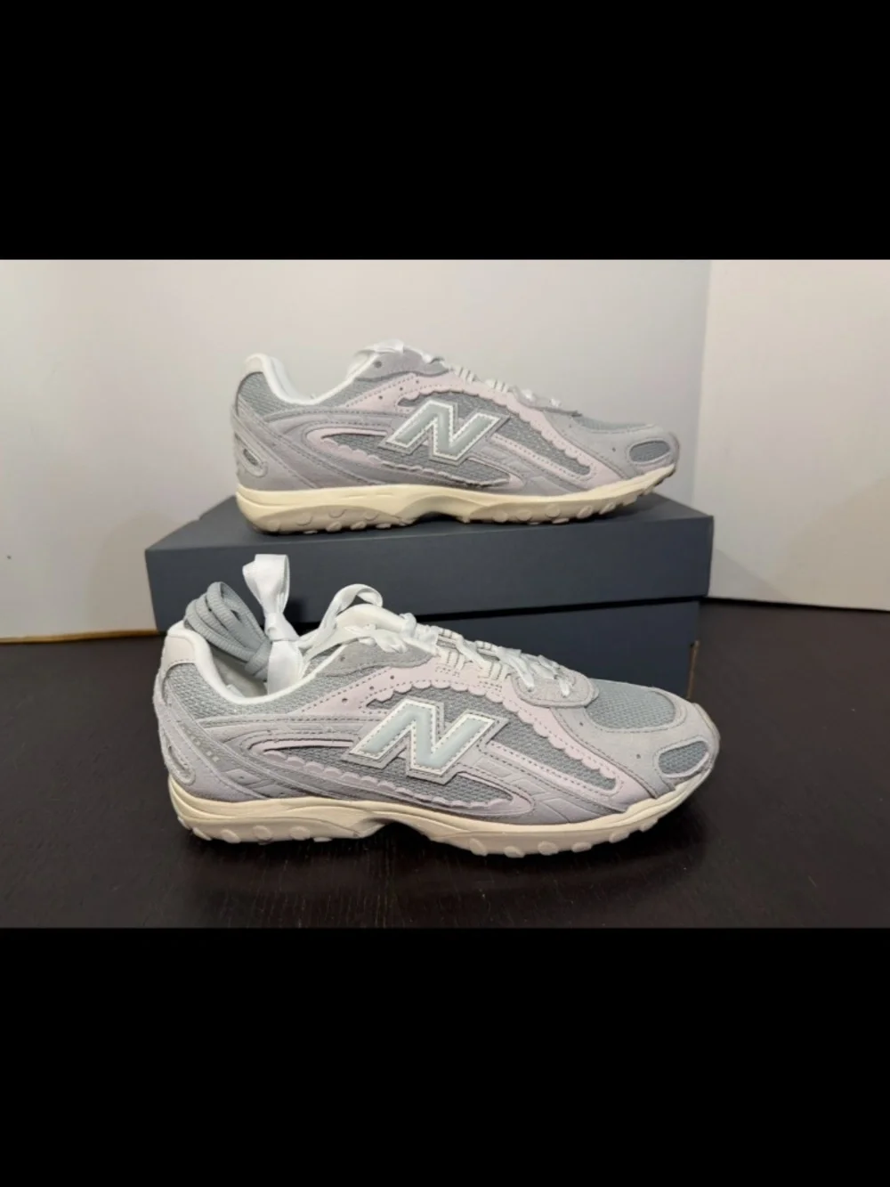 New Balance 204L Running Shoes Sneakers Lone Star Grey/Sea Salt Womans 7D